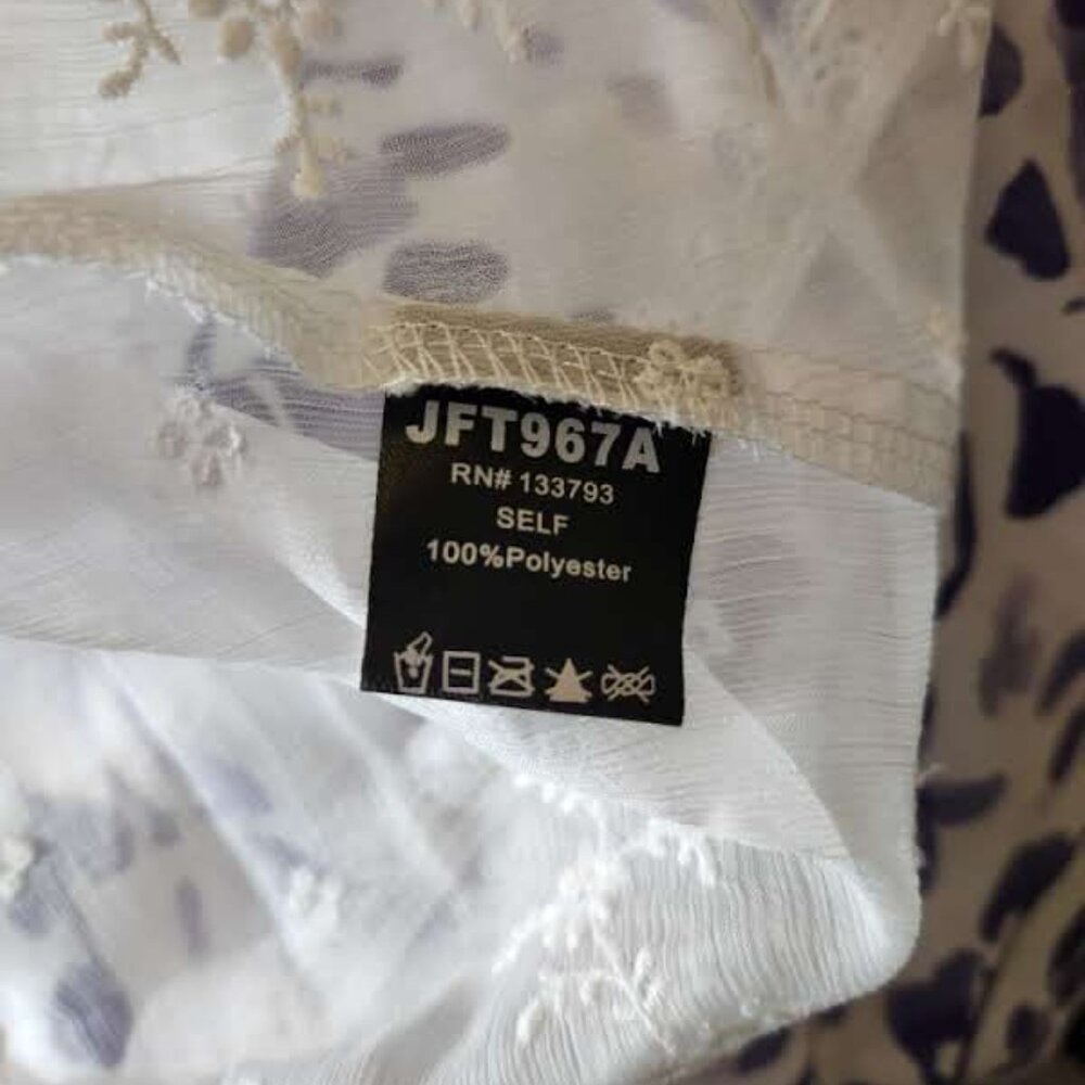 POL Sheer Tie-Front Blouse with Floral Embroidery – Size Medium - Picture 13 of 13